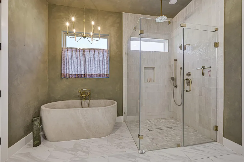 1413 Silver Moon Trail Crosby, TX 77532
