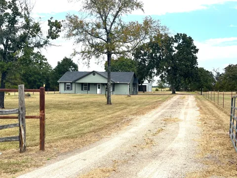 59 W Oak Drive