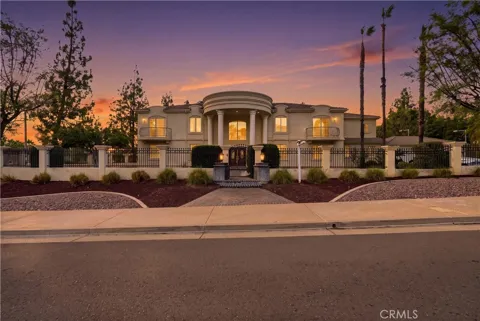 6939 Orozco Dr