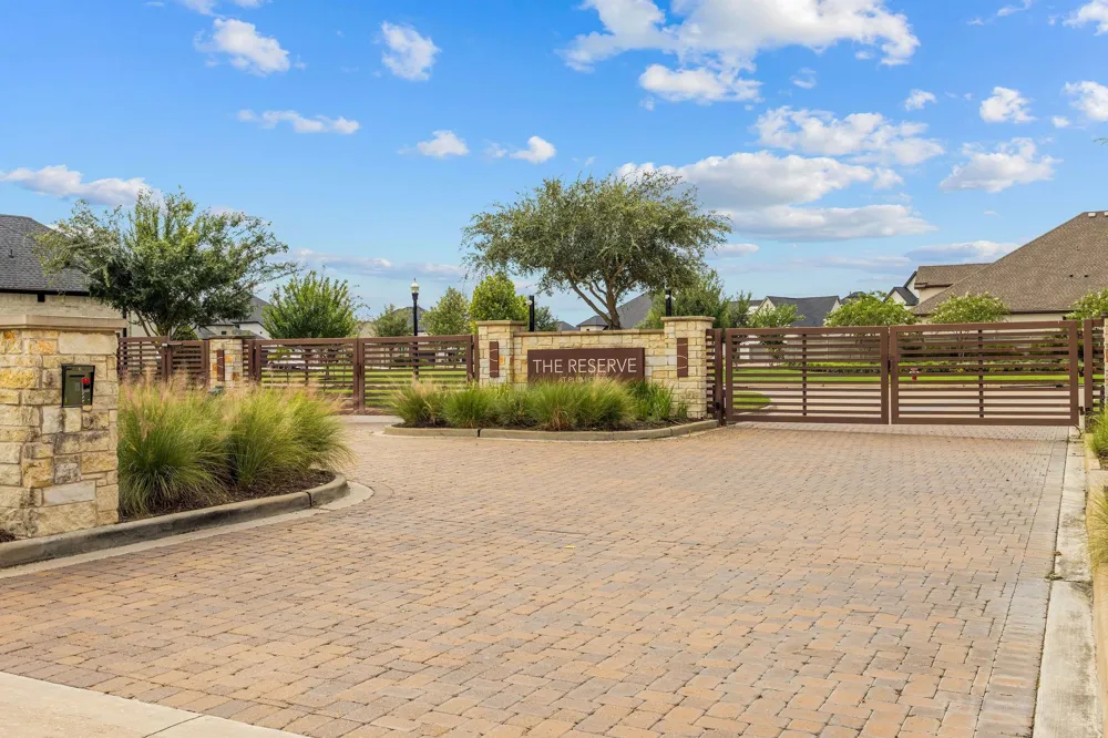 4714 Oak Glen Court Manvel, TX 77578