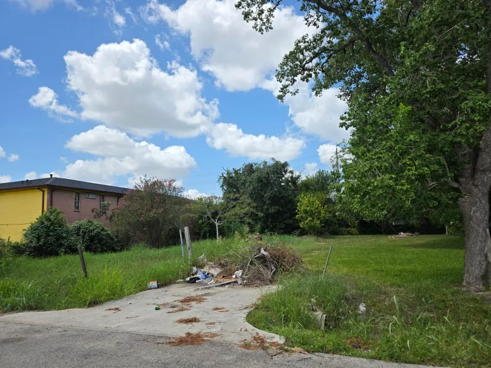 8914 Brandon Street Houston, TX 77051