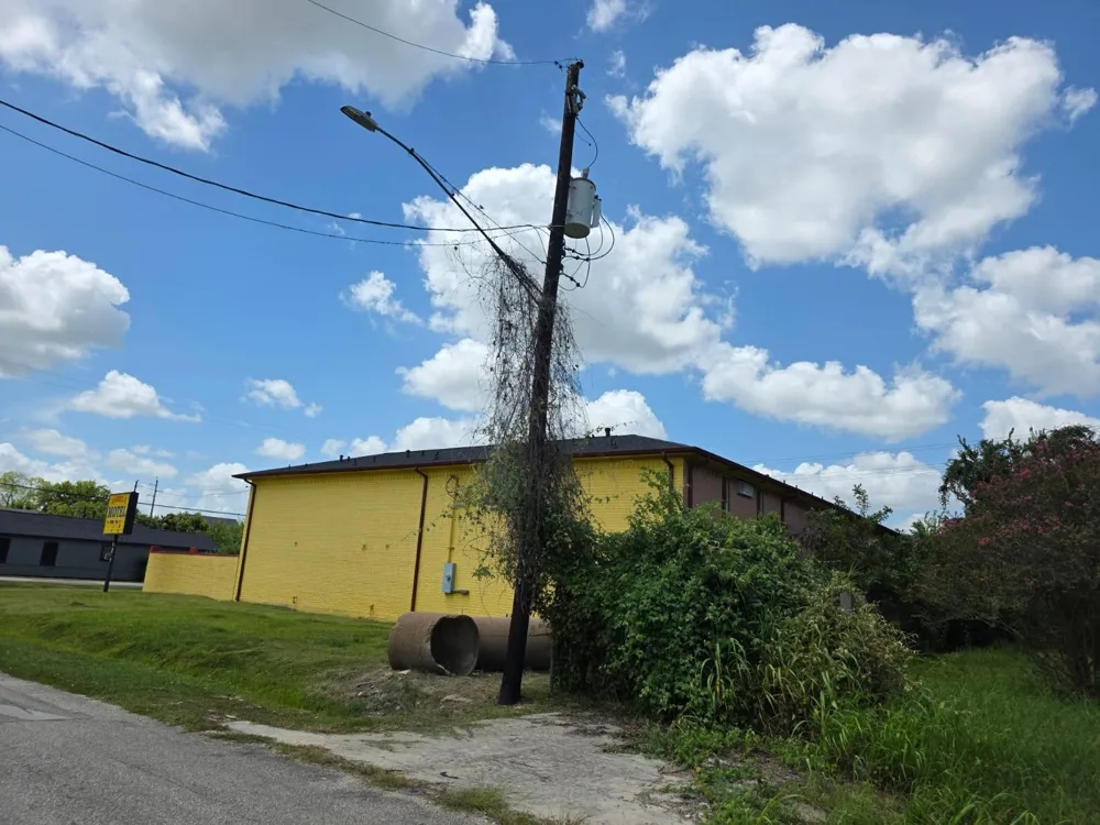 8914 Brandon Street Houston, TX 77051