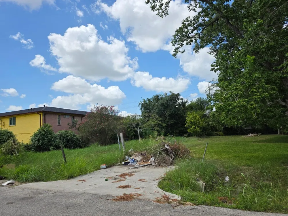 8914 Brandon Street Houston, TX 77051