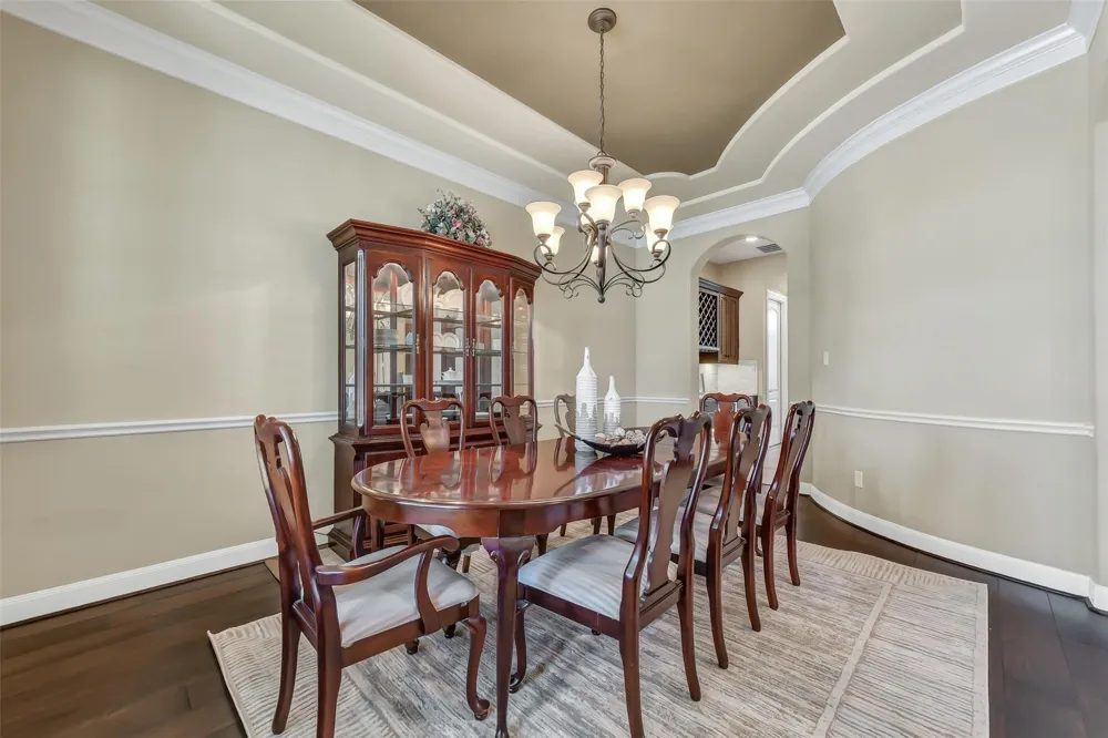 2204 Texoma Bend Lane Friendswood, TX 77546
