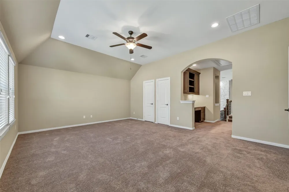 2204 Texoma Bend Lane Friendswood, TX 77546