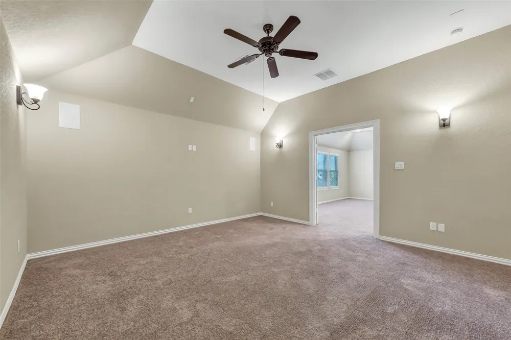 2204 Texoma Bend Lane Friendswood, TX 77546