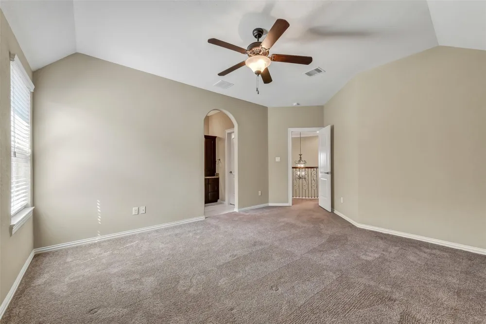 2204 Texoma Bend Lane Friendswood, TX 77546
