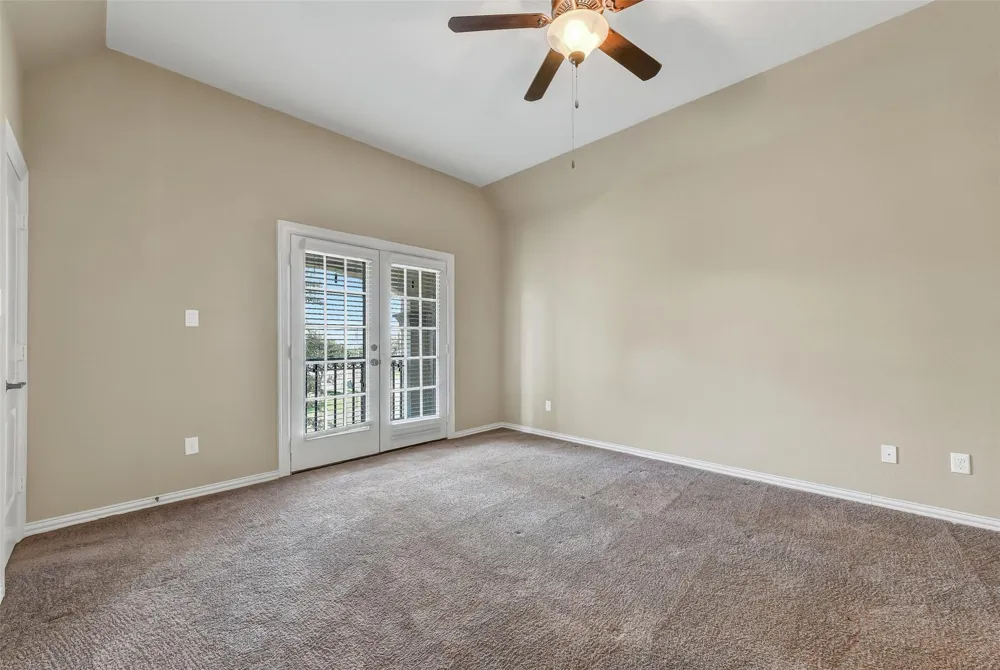 2204 Texoma Bend Lane Friendswood, TX 77546