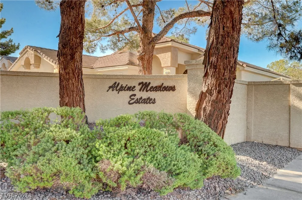 5551 Tahoe Meadows Court Las Vegas, NV 89120