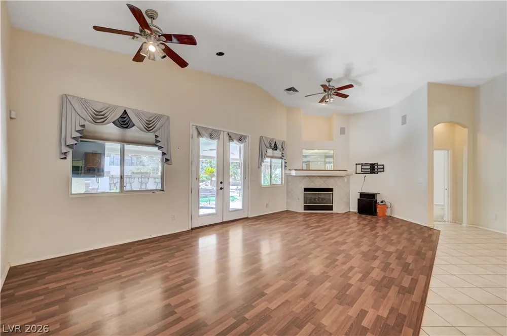 5551 Tahoe Meadows Court Las Vegas, NV 89120