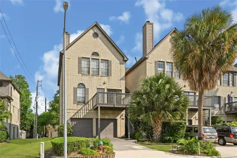 2607 Sailboat Drive