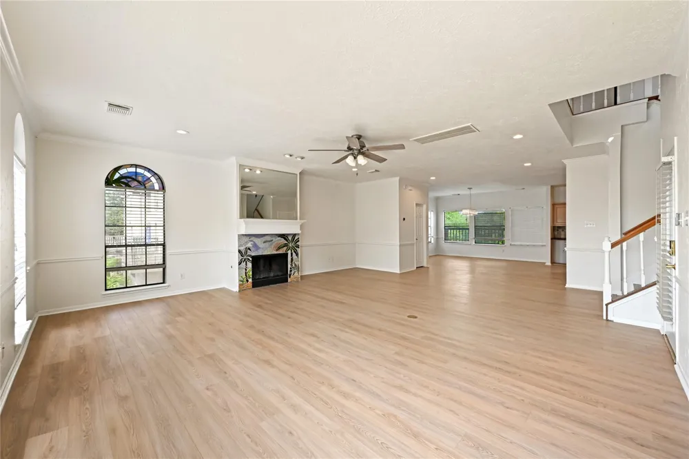 2607 Sailboat Drive Houston, TX 77058