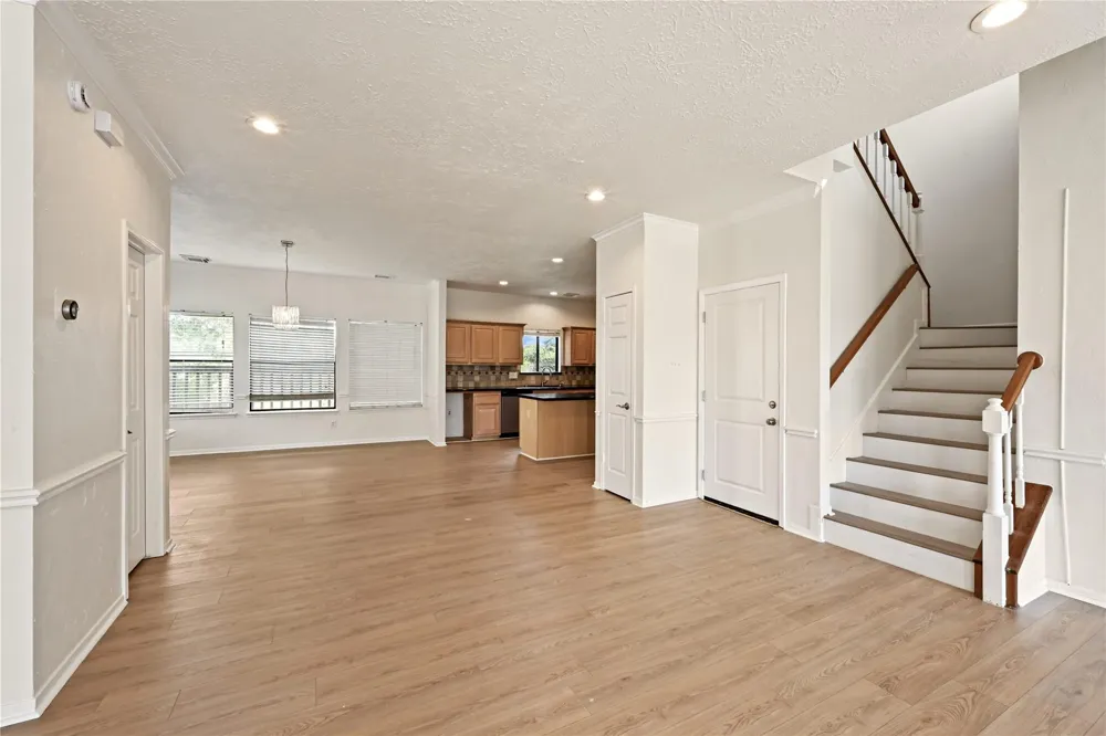 2607 Sailboat Drive Houston, TX 77058