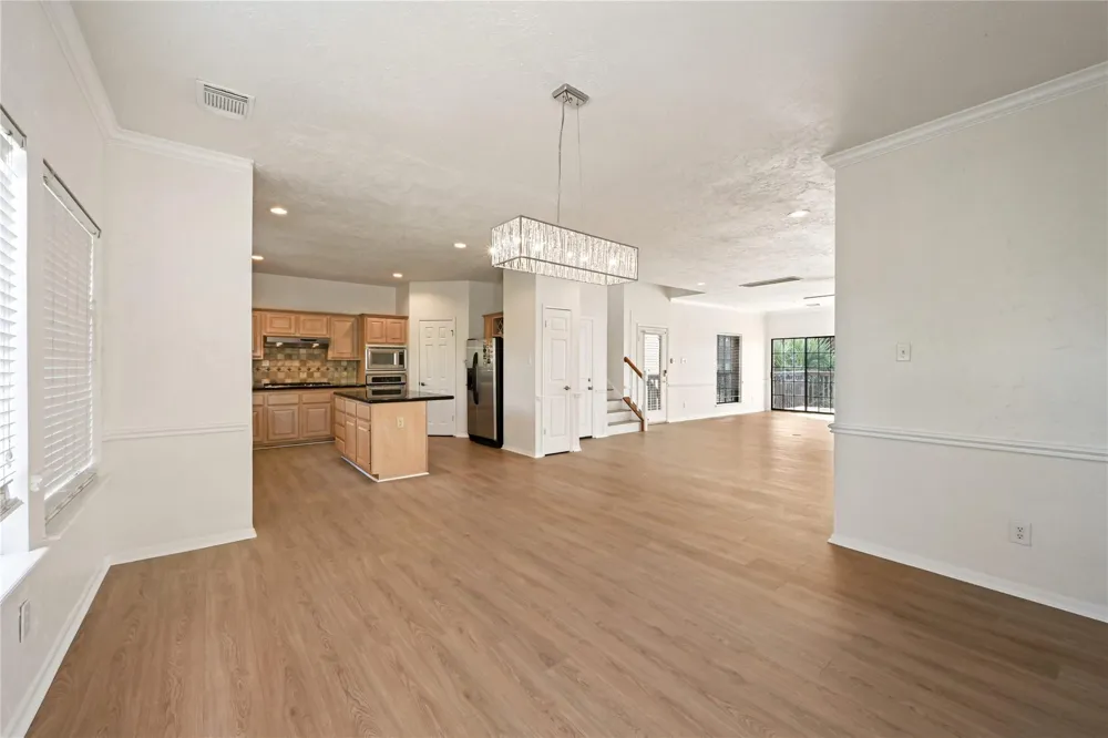 2607 Sailboat Drive Houston, TX 77058