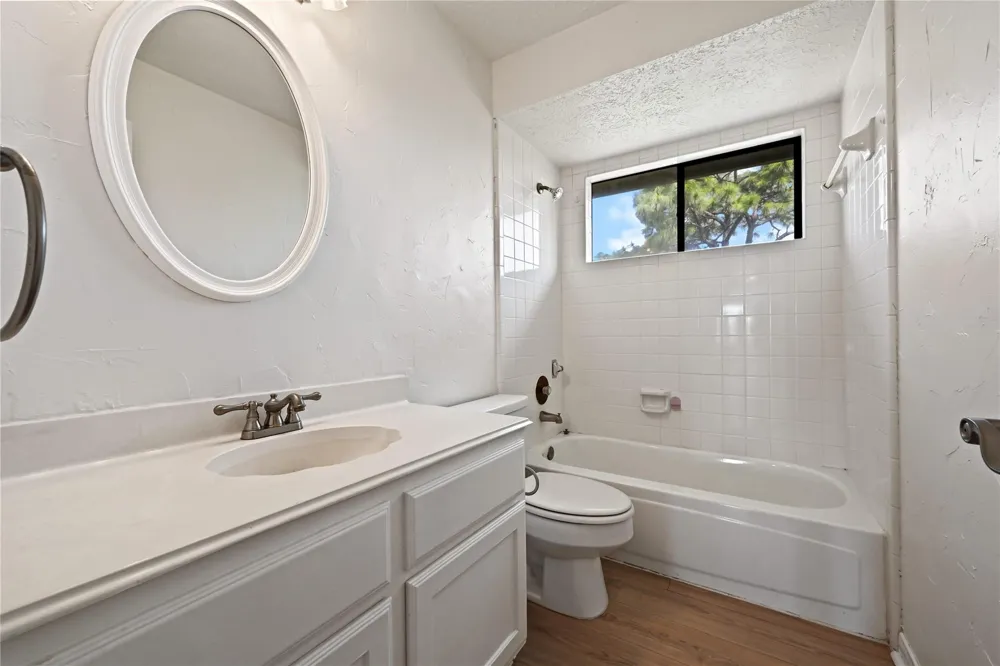 2607 Sailboat Drive Houston, TX 77058