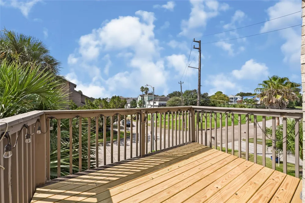 2607 Sailboat Drive Houston, TX 77058