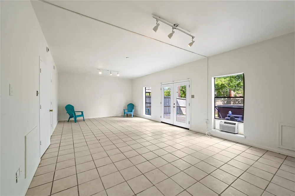 2607 Sailboat Drive Houston, TX 77058