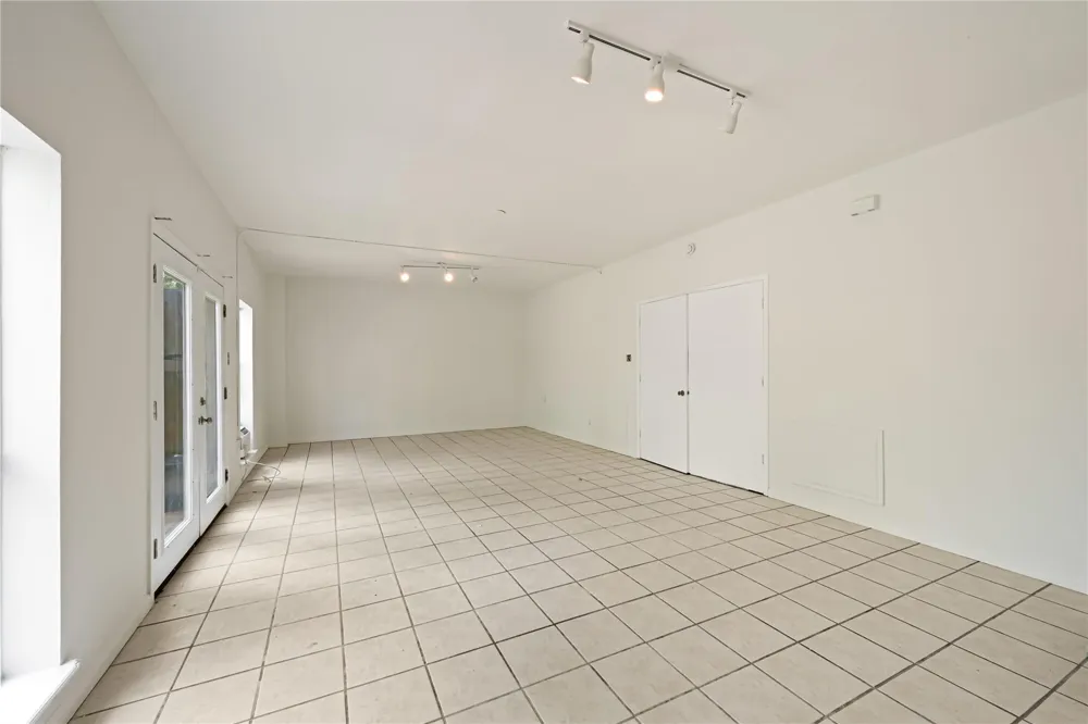 2607 Sailboat Drive Houston, TX 77058