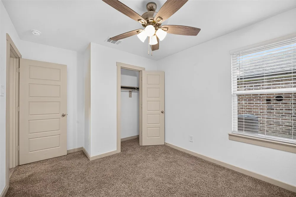 711 Boer Plains Drive Rosharon, TX 77583