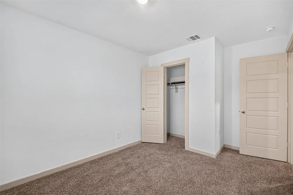 711 Boer Plains Drive Rosharon, TX 77583