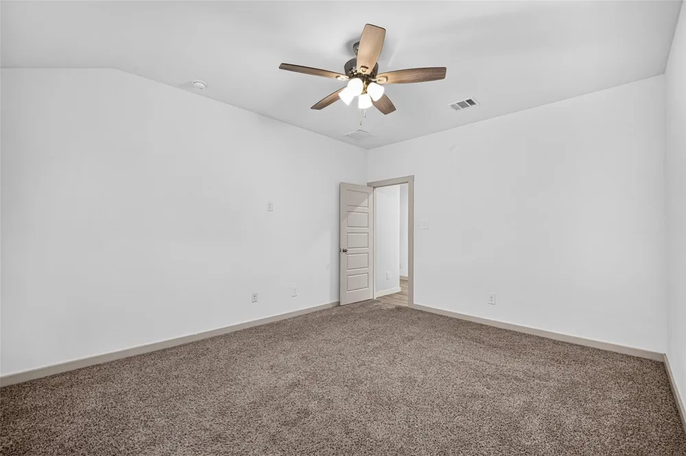 711 Boer Plains Drive Rosharon, TX 77583