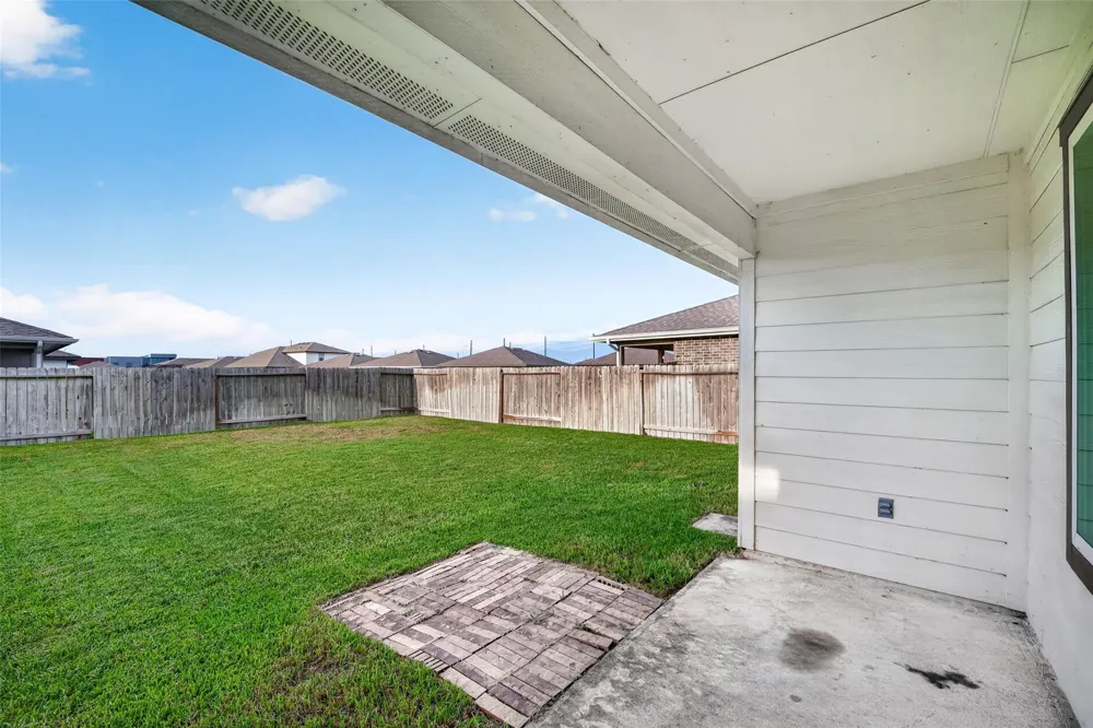 711 Boer Plains Drive Rosharon, TX 77583