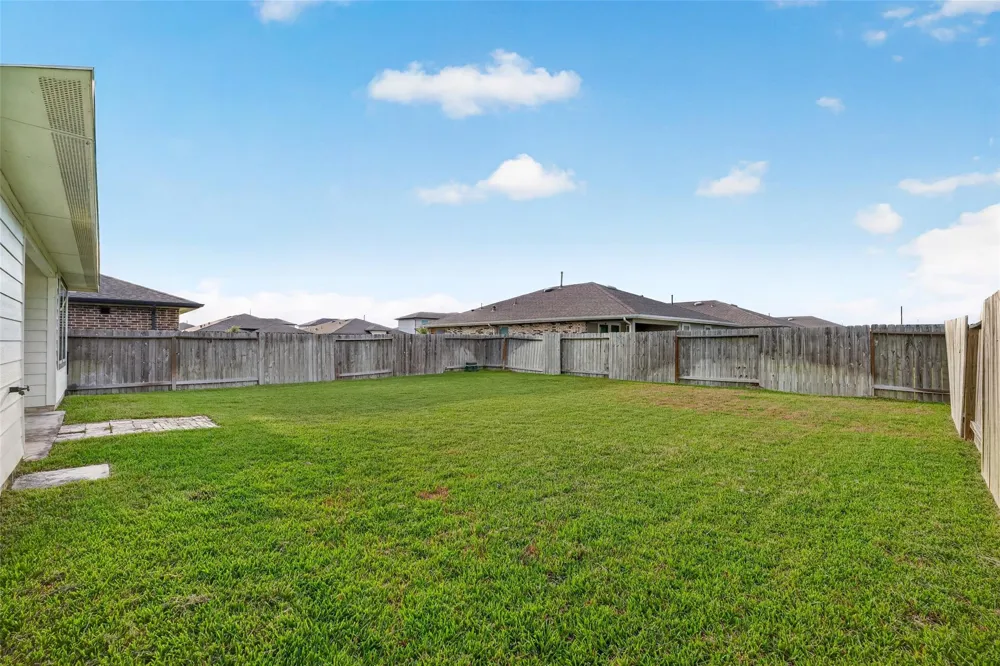 711 Boer Plains Drive Rosharon, TX 77583