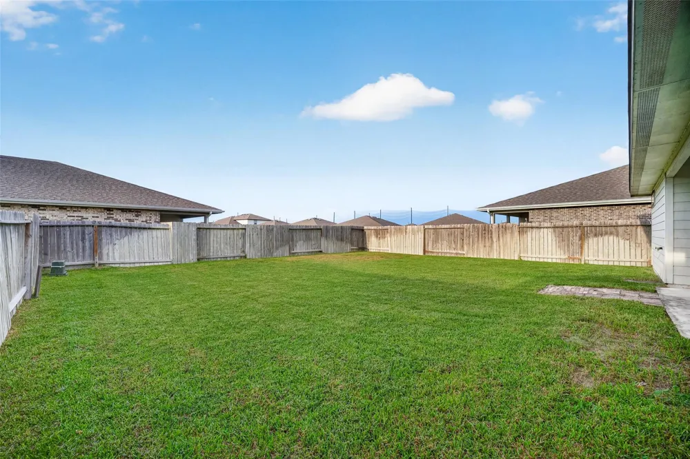 711 Boer Plains Drive Rosharon, TX 77583