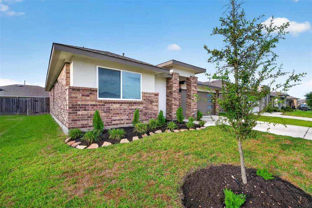 711 Boer Plains Drive Rosharon, TX 77583