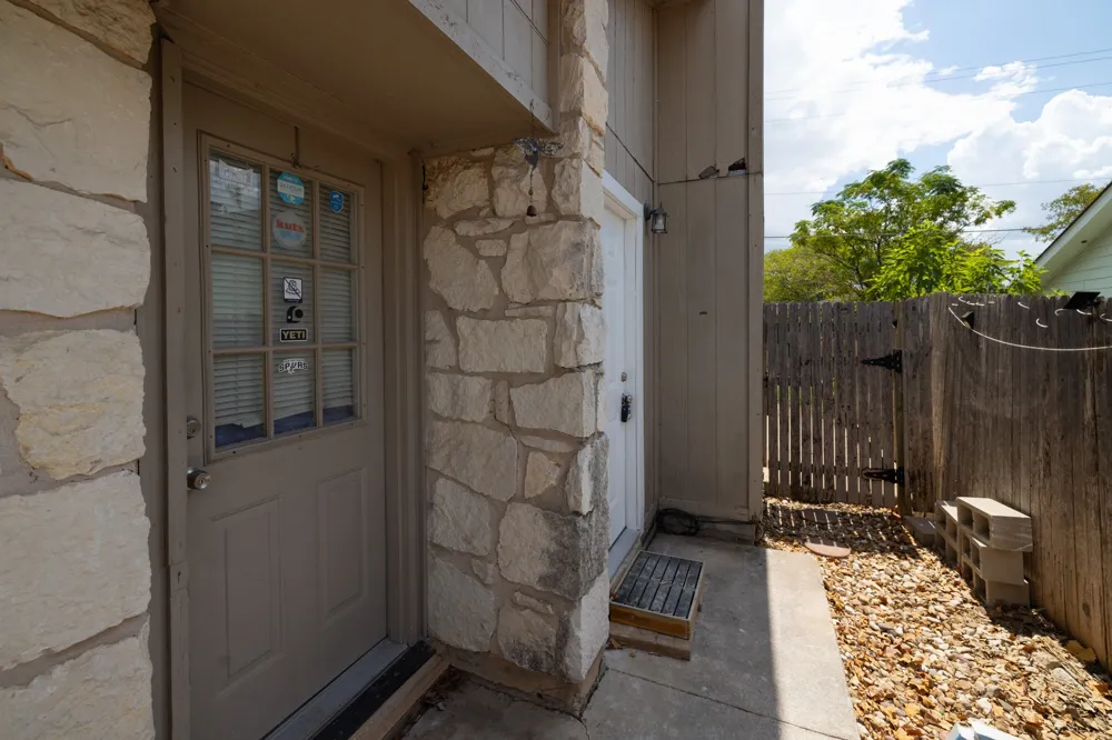 2401 Singletree Avenue #B Austin, TX 78727