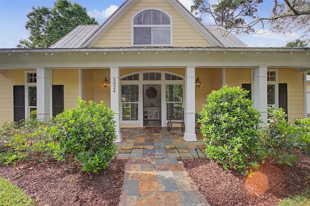3924 Amanda Court Dickinson, TX 77539