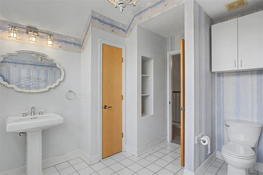 3924 Amanda Court Dickinson, TX 77539