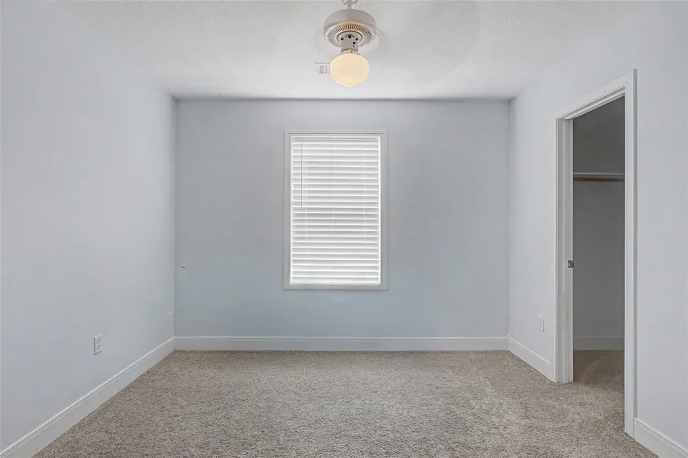 3924 Amanda Court Dickinson, TX 77539
