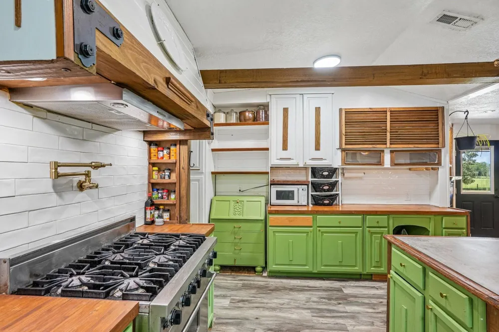 91 Private Road 200501 Road Liberty, TX 77575