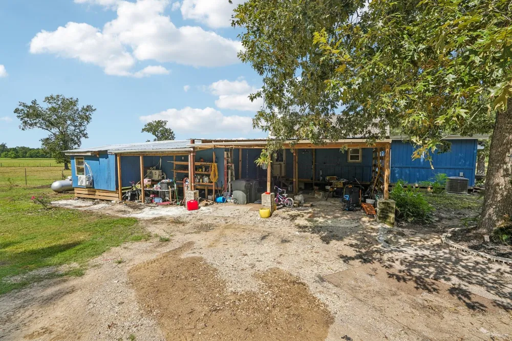 91 Private Road 200501 Road Liberty, TX 77575