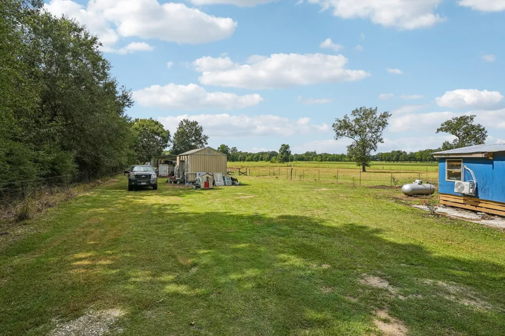 91 Private Road 200501 Road Liberty, TX 77575