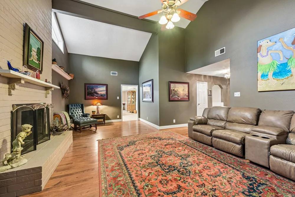 2535 Cliff Drive San Leon, TX 77539