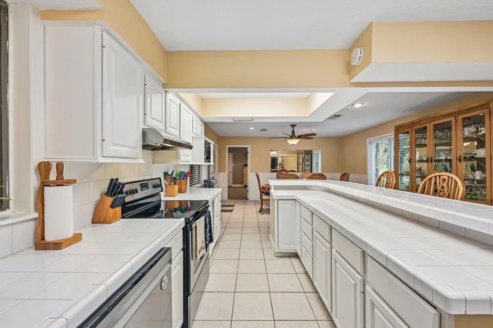 2535 Cliff Drive San Leon, TX 77539