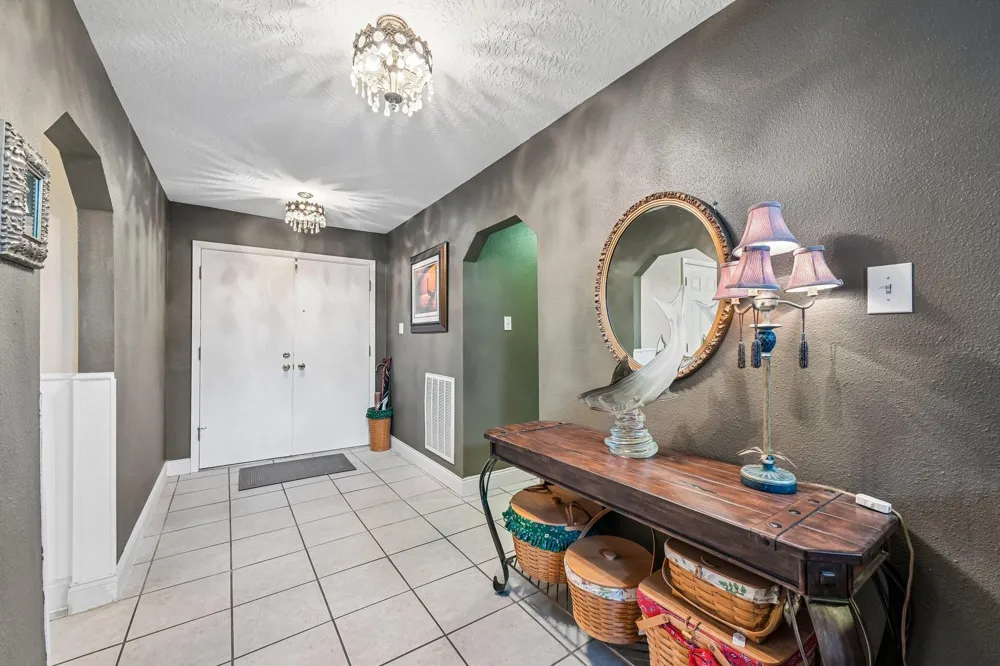 2535 Cliff Drive San Leon, TX 77539