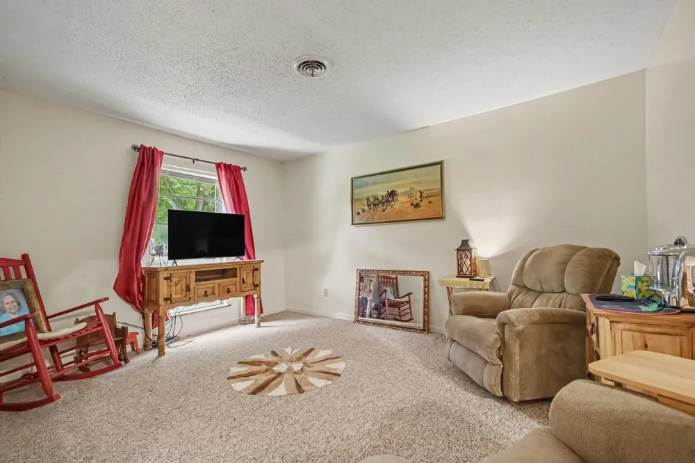 5526 Avenue F Santa Fe, TX 77510
