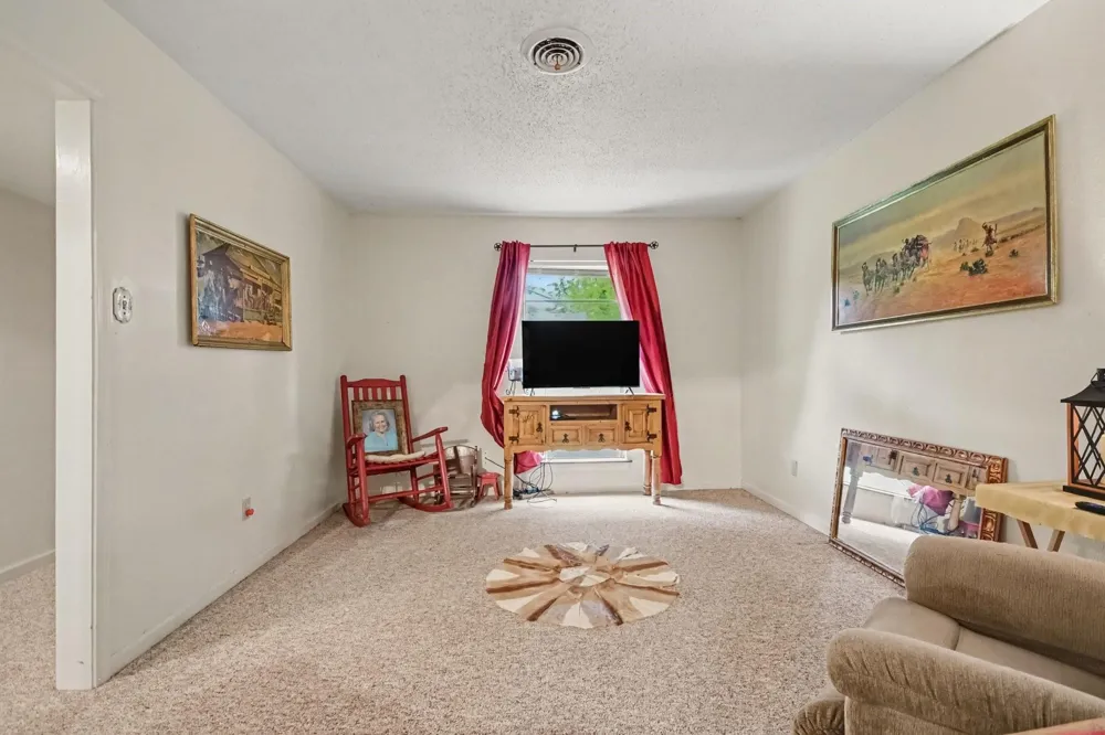 5526 Avenue F Santa Fe, TX 77510