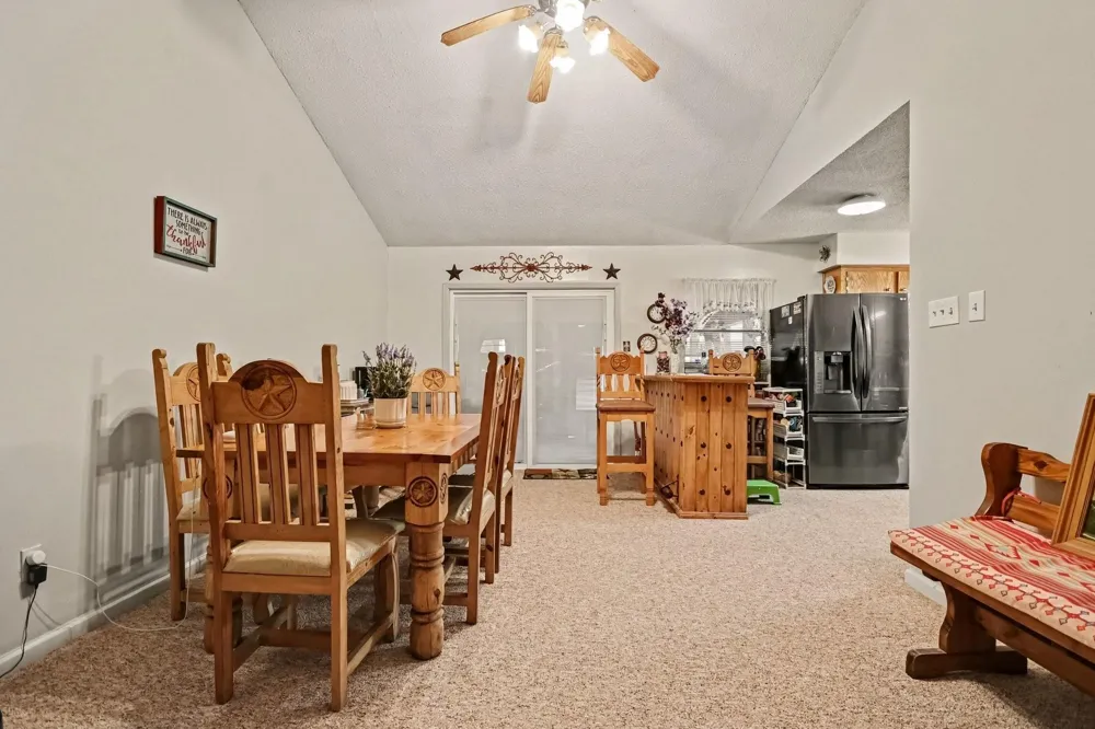 5526 Avenue F Santa Fe, TX 77510