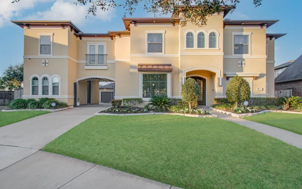 5226 Limestone Hill Lane Sugar Land, TX 77479