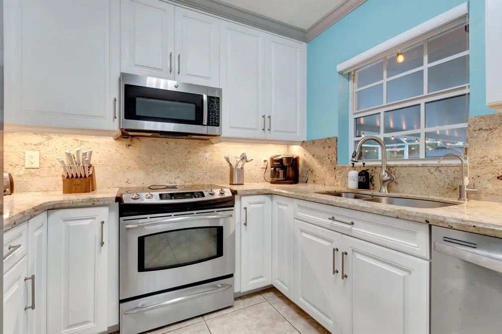 310 GULFSTREAM DRIVE Delray Beach, FL 33444