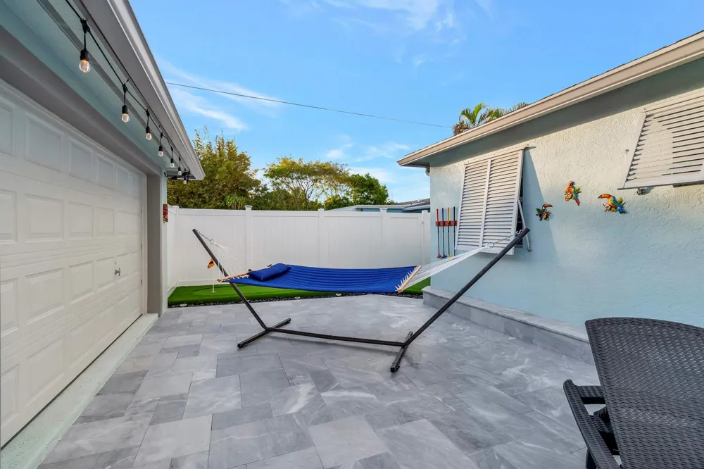 310 GULFSTREAM DRIVE Delray Beach, FL 33444