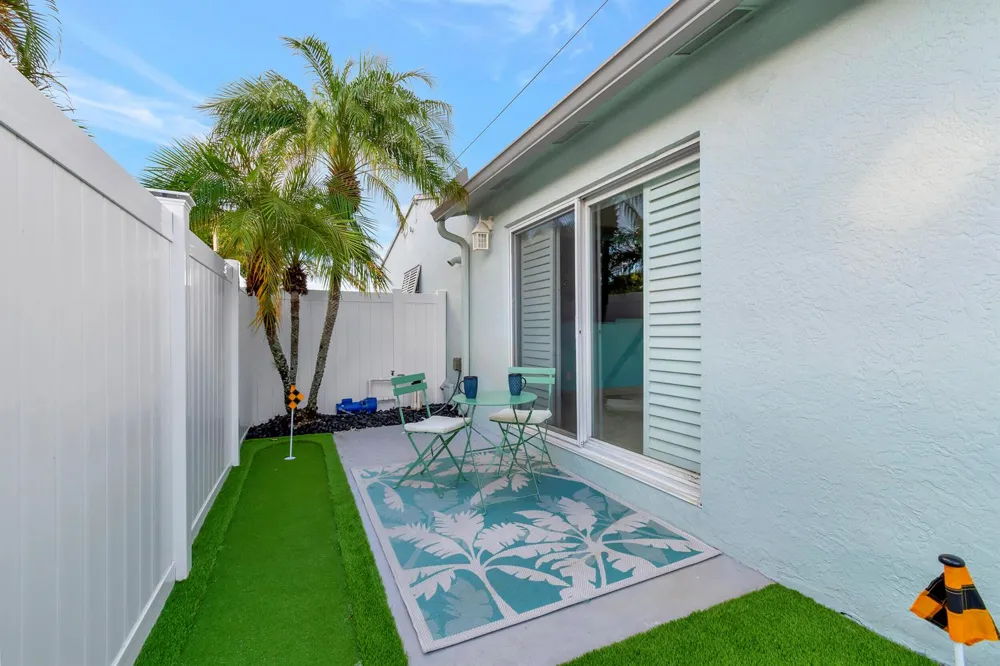 310 GULFSTREAM DRIVE Delray Beach, FL 33444