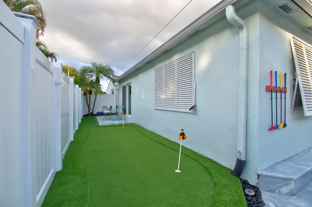 310 GULFSTREAM DRIVE Delray Beach, FL 33444