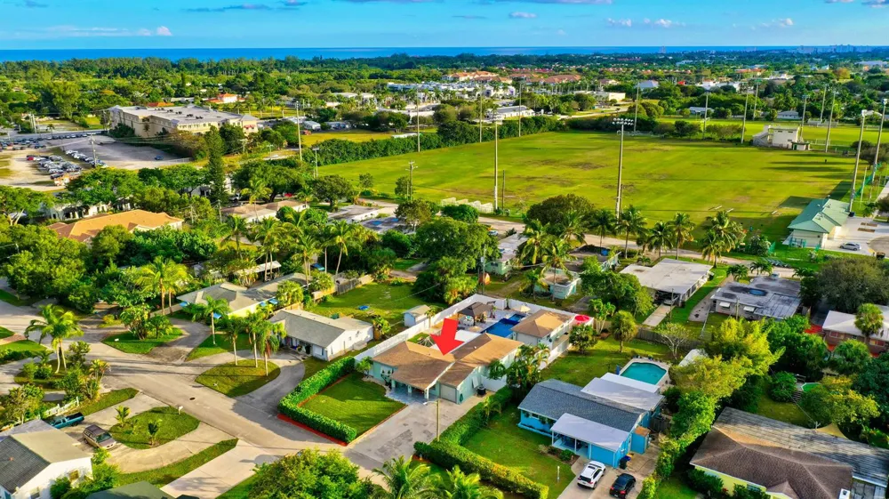 310 GULFSTREAM DRIVE Delray Beach, FL 33444