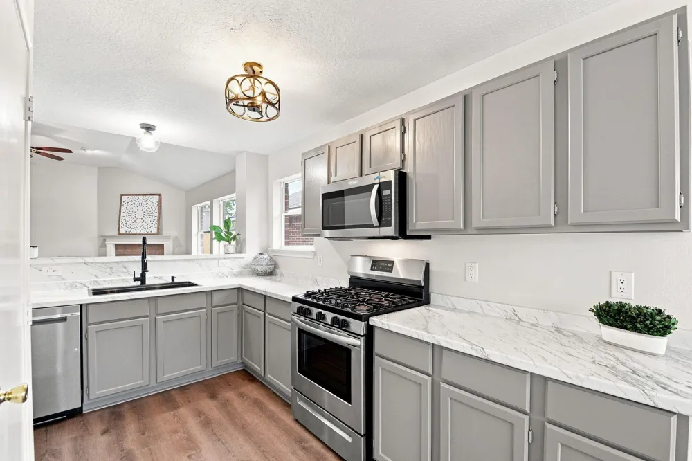8105 Aspen Street Texas City, TX 77591