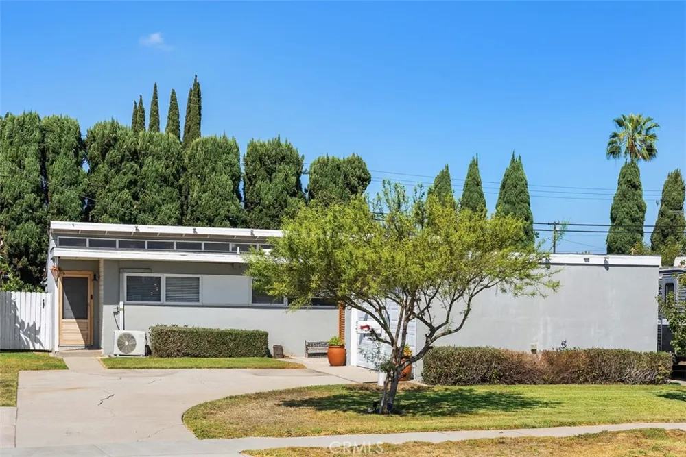 9925 Rutland Avenue Whittier, CA 90605